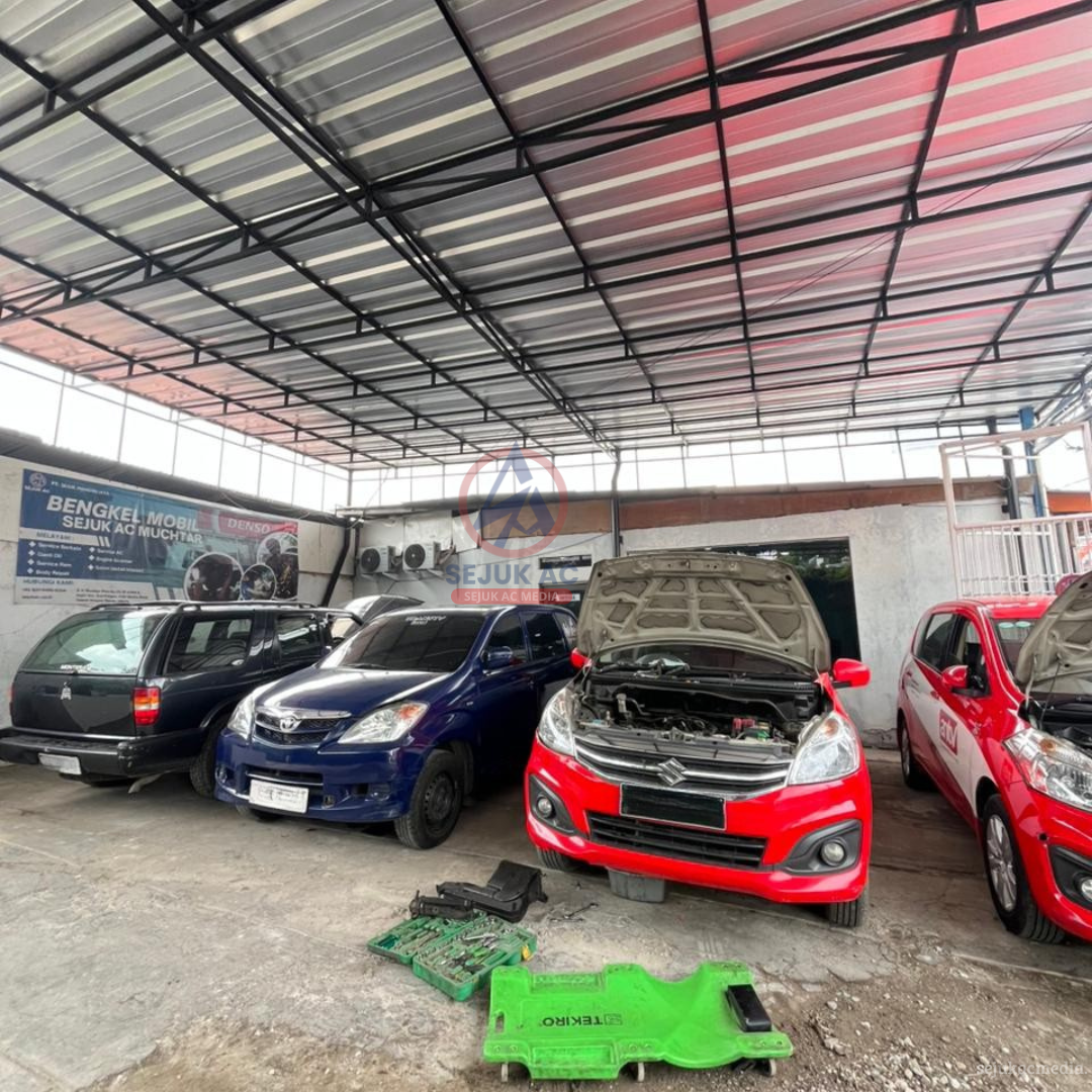 Mobil tersendat sendat saat jalan