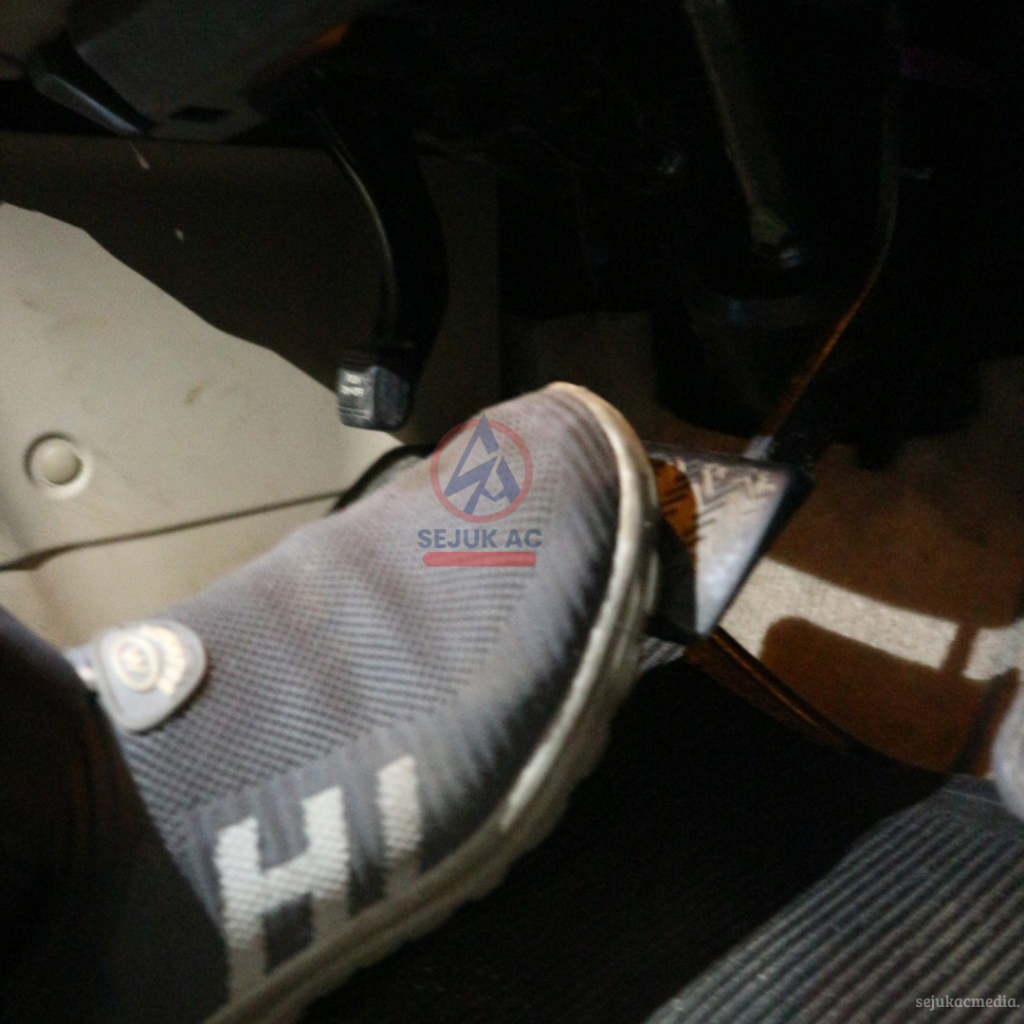 penyebab kopling manual keras