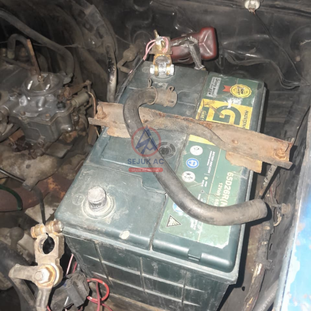 Aki Mobil Cepat Tekor