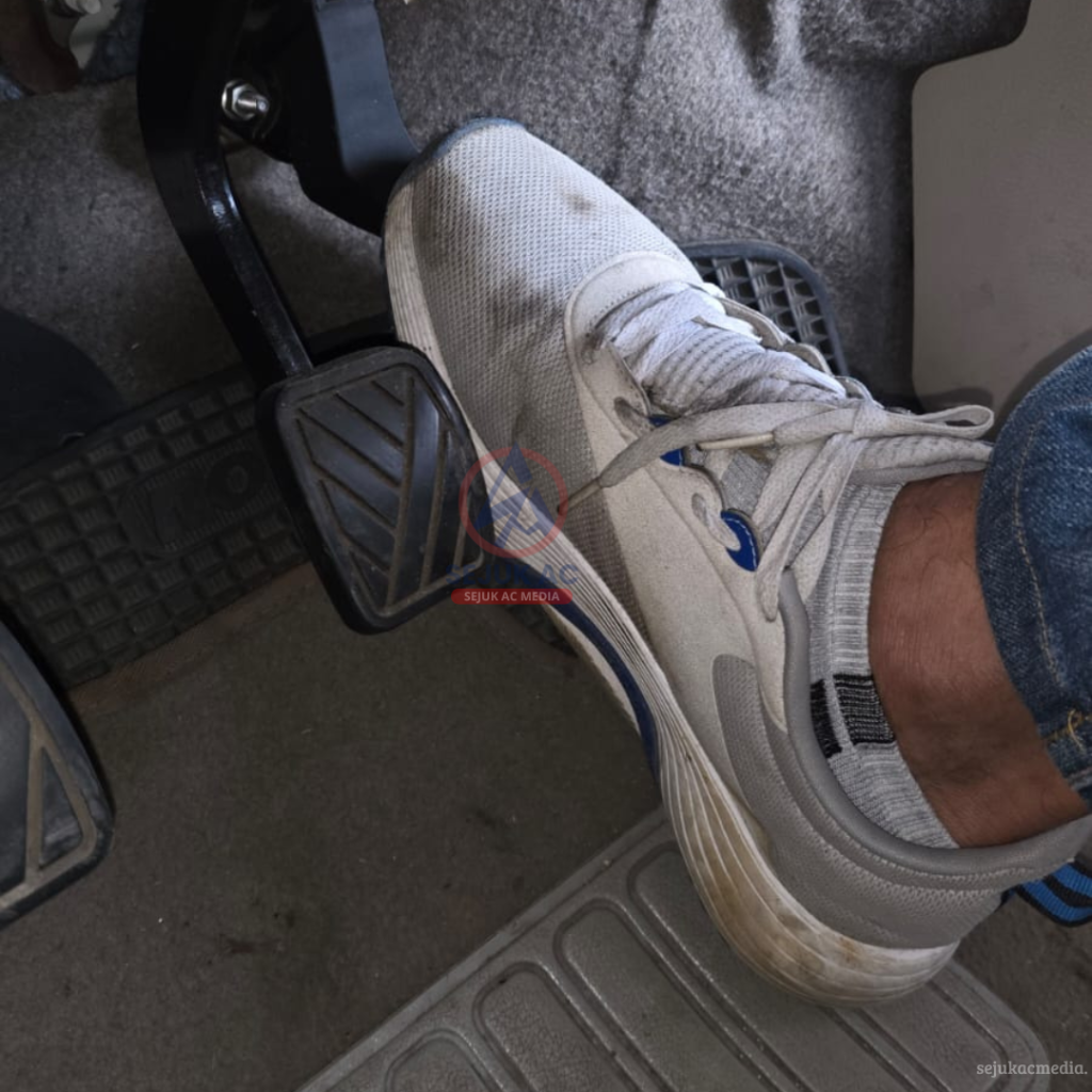 Rem Mobil Getar Saat Diinjak