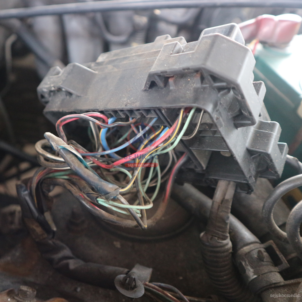 Sekring Mobil Putus Terus